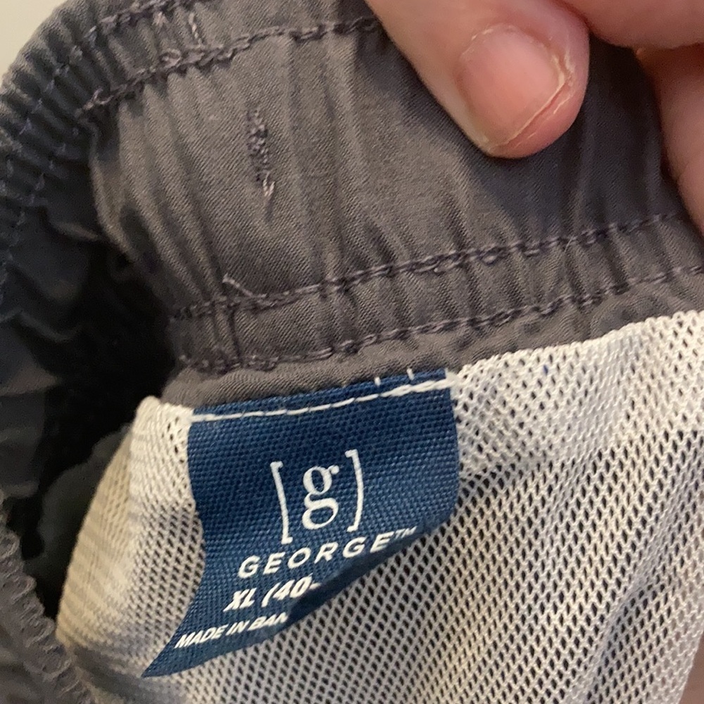 FINAL MARKDOWN Men’s George swim trunks xl - Picture 3 of 3